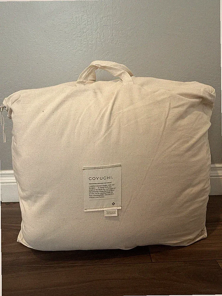 Coyuchi Diamond Stitched Organic Cotton King Comforter