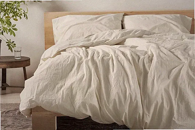 Coyuchi Organic Crinkled Percale Duvet Cover Natural King